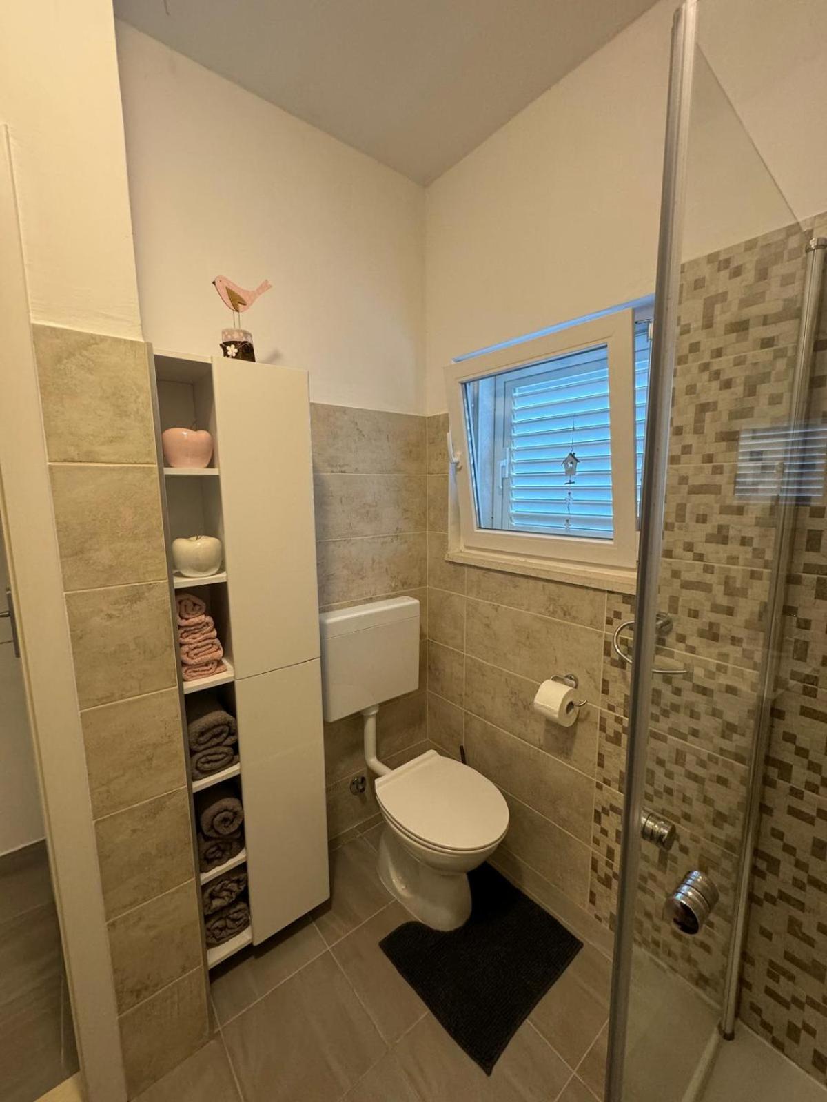Apartman Boni Apartment โอเรบิก ภายนอก รูปภาพ
